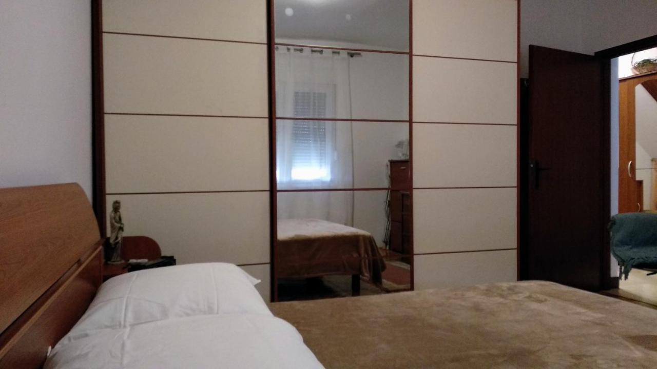 Apartman Tonka Kaštela Esterno foto