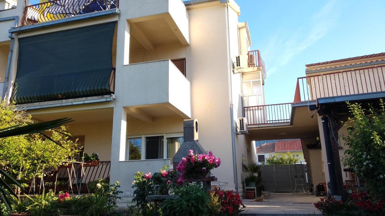 Apartman Tonka Kaštela Esterno foto