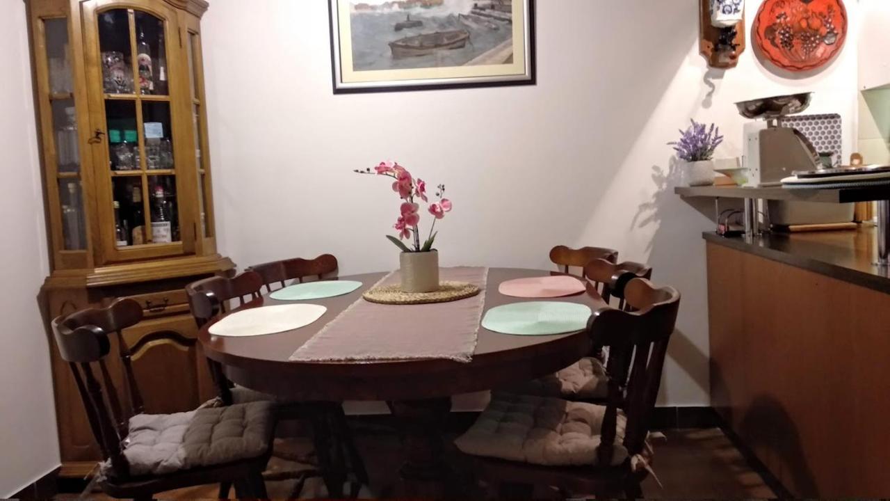 Apartman Tonka Kaštela Esterno foto