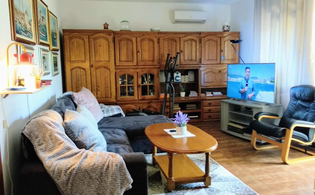 Apartman Tonka Kaštela Esterno foto
